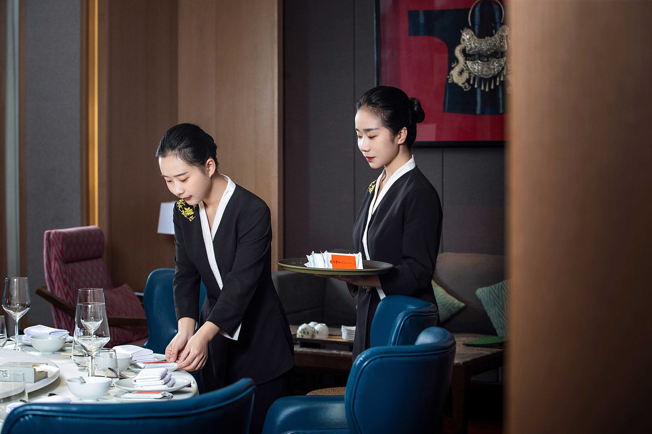 光影中的品牌美學(xué) 天然臺1908餐飲服務(wù)攝影與企業(yè)形象策劃